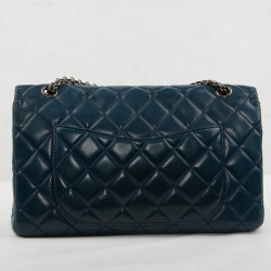 Sac 2.55 CHANEL cuir d'agneau lisse bleu