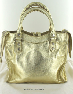 Sac BALENCIAGA mini city en cuir d'agneau couleur gold