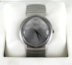 Montre DIOR H/F en acier modèle D glace saphir