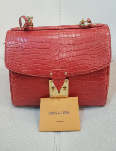 LOUIS VUITTON red alligator Carrousel bag 