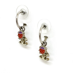 Boucles d'oreille CHANEL