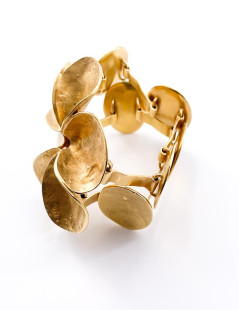 DIOR Double Row Flower Bracelet in Gilt Metal