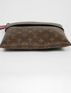 LOUIS VUITTON pochette monogram et revers kaki