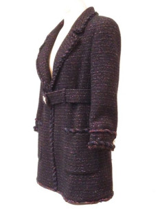 Veste CHANEL en tweed noir et rouge irisé avec ceinture