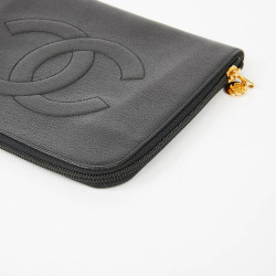 Pochette vintage CHANEL cuir grainé noir